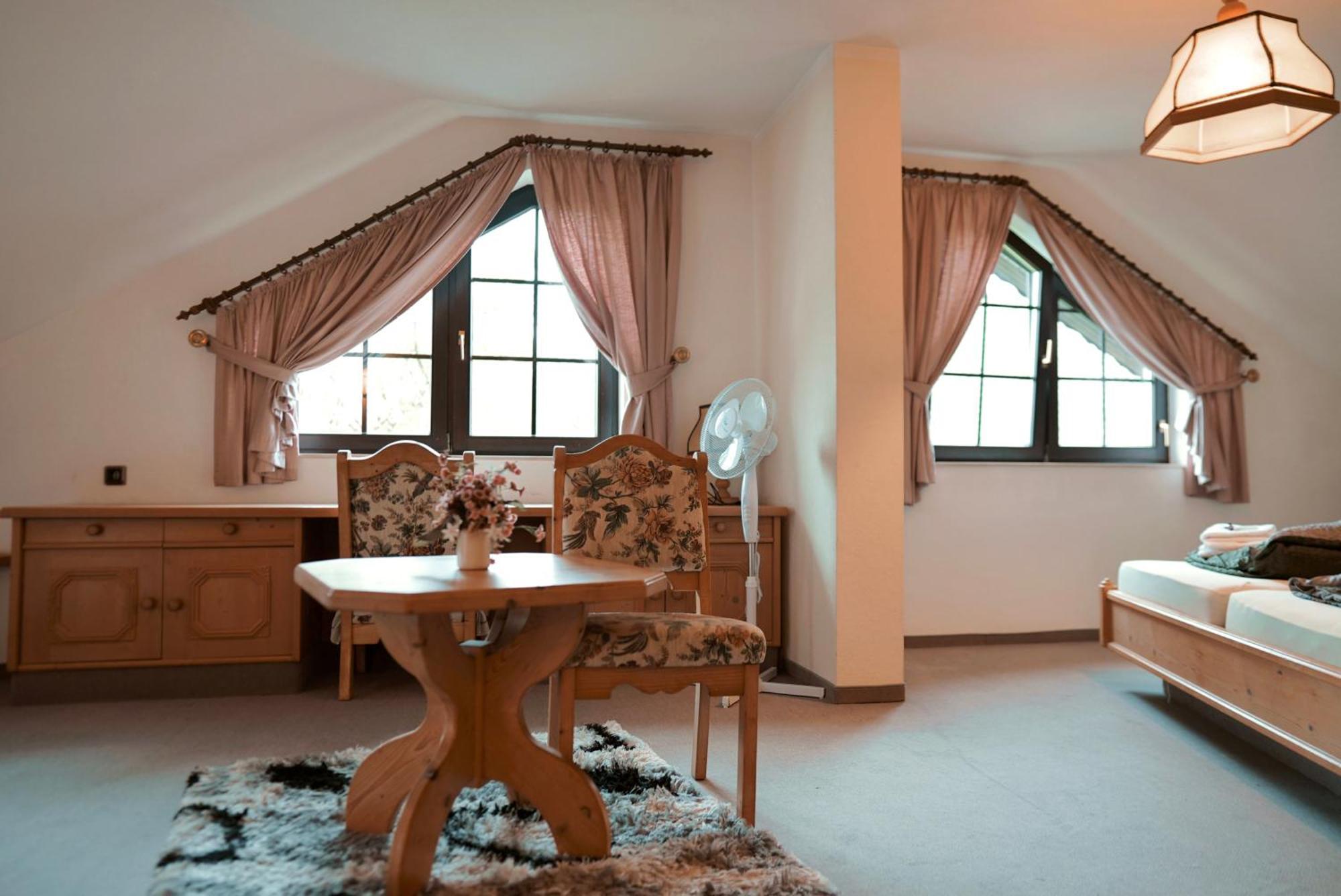 In & Out Boardinghaus Apartment Stolberg  Luaran gambar